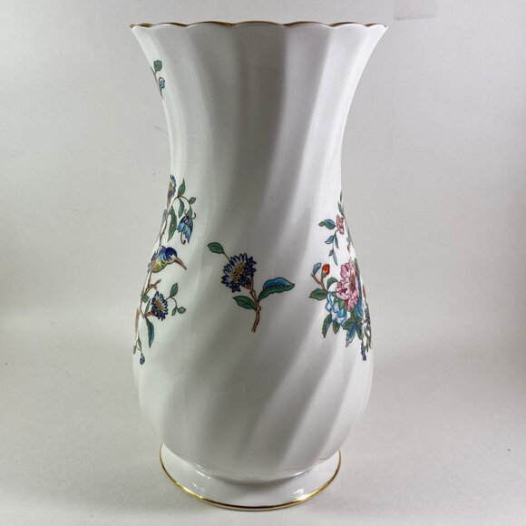 RARE Aynsley Pembroke twirl design large 9" vase - Picture 3 of 6